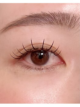 エミイ(eMii.)/長さを出しつつcuteなデザイン