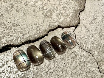サラサネイルズ 代官山 恵比寿(sarasanails)の写真/【代官山駅徒歩1分】NYで9年間経験を積んだ実力派ネイリストが、トレンドもシンプルも理想以上に仕上げる。