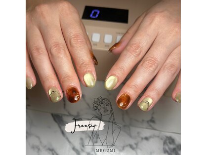 フリージア(Freesia)の写真