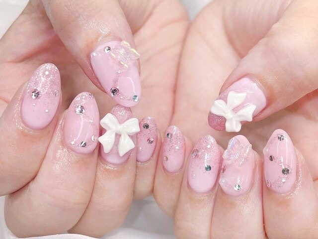 Unique Nail 横浜関内店【ユニークネイル】