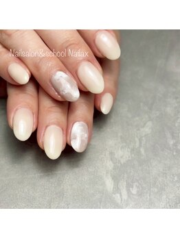 ネイラックス(Nailax)/ニュアンスネイル