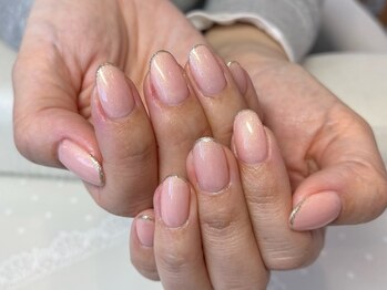 ネイルサロンアンドスクールシャルール(CHALEUR)/細ラメフレンチ&グラデ