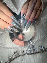 キラキラネイル