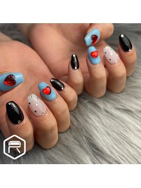 個性派ネイル