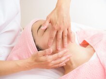 サロンペタル 浦安(Salon Petal)の雰囲気（ラジオ波で老廃物を細かくした後、リンパに流します。）