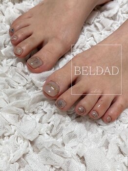 ベルダ(BELDAD)の写真/【乾燥時期の今が一番オススメ☆】角質ケアでかかとのガサガサを解消し引っかかりのないツルスベな足裏へ♪