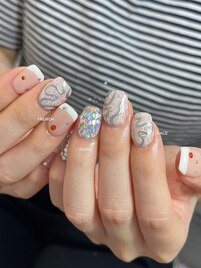 個性派ネイル