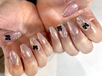 ミティネイル(Mitty nail)の写真/【豊富なパーツとハイセンスなデザイン力が魅力！】自由自在にネイルデザインを楽しみませんか？