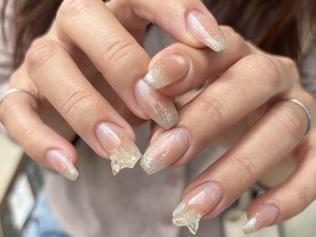 ハピネス(HAPPINESS)の写真/【お爪に優しいフィルイン施術◎】オシャレ空間×高技術が魅力♪サクッと通える駅近サロン！