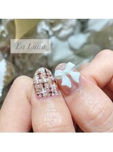 ラルーナ(La Luna)/ワンカラー★担当スサ