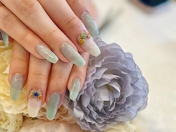 ブリエカドー(Briller Cadeau)/シースルーネイル