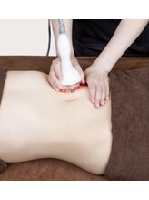 フェアリー/業界初!ハイボルテージ中周波EMS