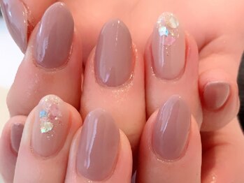 アイコニック ネイルアンドアイ 長久手店(ICONIQ nail&eye)の写真/シンプルデザインの人気メニューが初回限定価格！初めての方にも◎【ご新規様★1カラーorラメグラ¥4300】