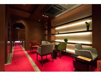 ゾゾ イリプレッセブル(ZOZO irreplaceable)/幟町隠れ家サロン