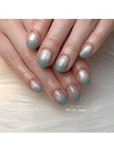 リッシュ ドゥ(RICHE deux)/エメラルドグラデ