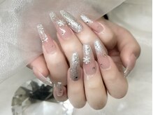 ヘレネ(Helene)/キラキララメグラデ