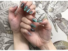 ケーエヌ(KN)/キラキラ透け感ネイル