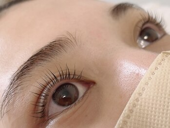 パールビューティーラッシュアンドネイル(Pearl Beauty Lash nail)/カーリング