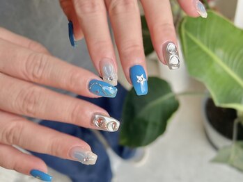 ピッキー(Picky)/ブルーY2K