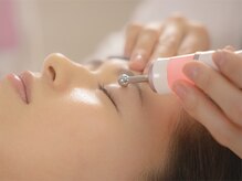 トゥインクル(Twinkle)/まぶたや唇まで施術可能＊