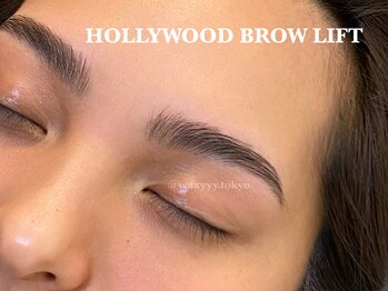 ワクシー 麻布十番店(WAXYYY.)/ハリウッドブロウリフト¥3,900～