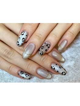 シンプル系（オフィス・日常）が得意