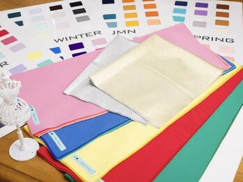 ルームフォーファッション(room 4 fashion)の写真/パーソナルカラー診断により、自分色を見つけ新しい自分に出会う♪自分に似合うカラーで好印象に♪