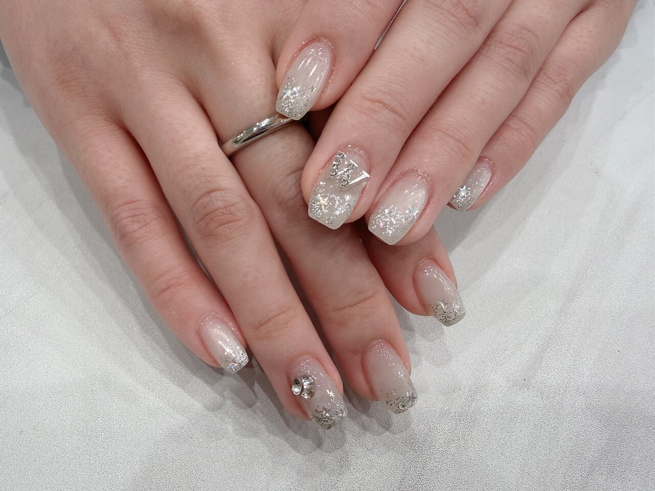 2026年春トレンド】ホワイト ワンカラーのネイルデザイン集｜人気順