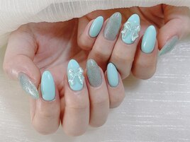 ティファニー風指先キラリネイル