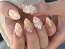 大人気フラワーネイル