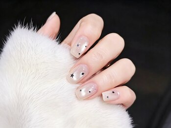 センシー ネイル スタジオ(Sensy Nail Studio)/大人可愛い星屑ネイル