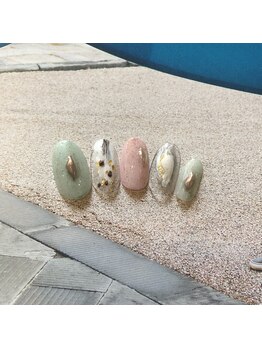 クワイ(Qui)/夏カラーネイル