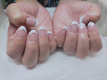 リーモ(Liimo)/フレンチネイル