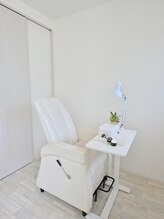 ヒカリノ ヨコハマ(HIKARINO YOKOHAMA)/ネイルスペース