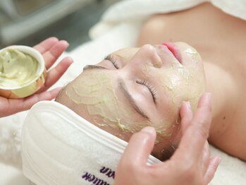 ラブビューティ(LARB BEAUTY)