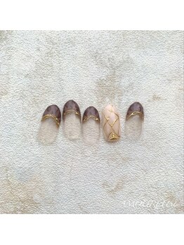 アムルーズ(Amoureuse)/ダルメシアンネイル♪