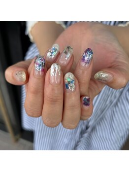 トータルサロン 白べぇーっ プラス/クーポンネイル!