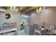 マール(maaru)の雰囲気(各席iPadがありますので、お好きな動画を視聴していただけます。)