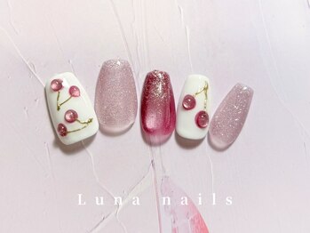 ルナネイルズ(Luna nails)/
