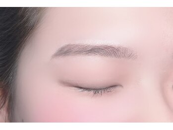 ロアブロウ 高知(LOA-brow)/簡単垢抜け！