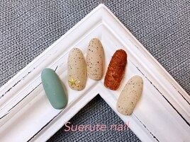 夏の砂浜ネイル　¥7000