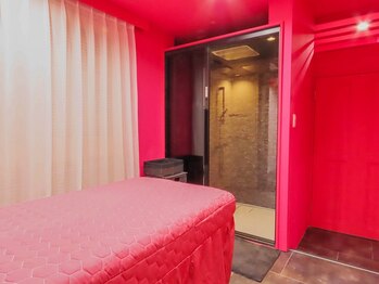 ラ ミーナ(LaMina)の写真/初めての方にも安心のシャワー付きのお部屋あります！仕事帰りなど気になる方に！専用クーポンで要予約