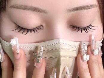 ジャム ヒサヤ(Jam Hisaya)の写真/【理想のまつげ、眉毛ならお任せを！】高品質素材を使用し大切なお目元を整えながら仕上げます★