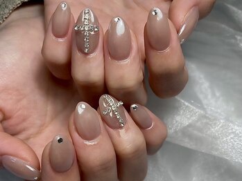 ネイルモア 藤が丘店(nail mor.)/ホワイトミラー