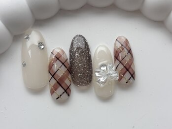 チェックネイル