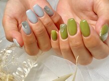 サロンドフォーエイチ(salon de 4H)/アシンメトリーワンカラーネイル