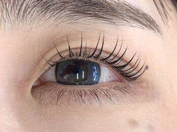 モアーナ ビューティールーム(MOAHNA beauty room)/ラッシュリフト