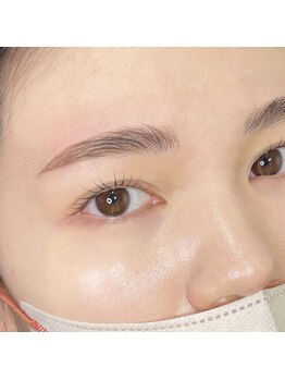 アイロ 田町三田店(I.RO)/眉とまつ毛まとめて垢抜けセット