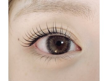 ノーラスリエン(Nolaslien)/パリジェンヌラッシュリフト