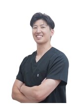 ナオル整体 兵庫院(NAORU整体) 寺地 秀悟